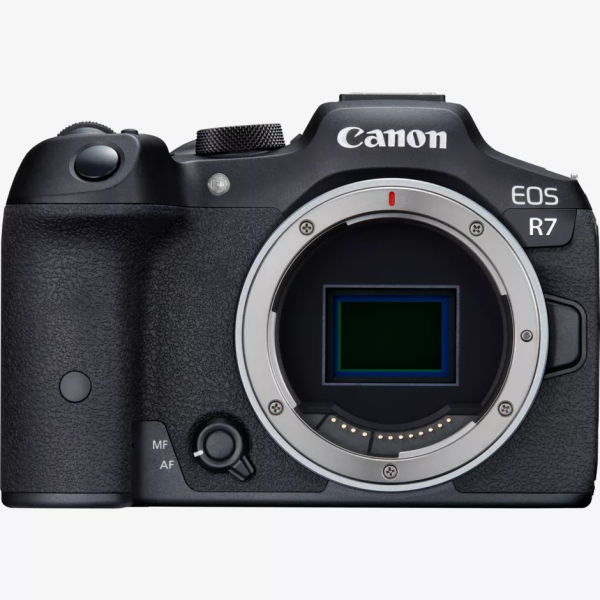 Canon EOS R7 Mirrorless Camera + RF-S 18-150mm F3.5-6.3 IS STM Lens Kit