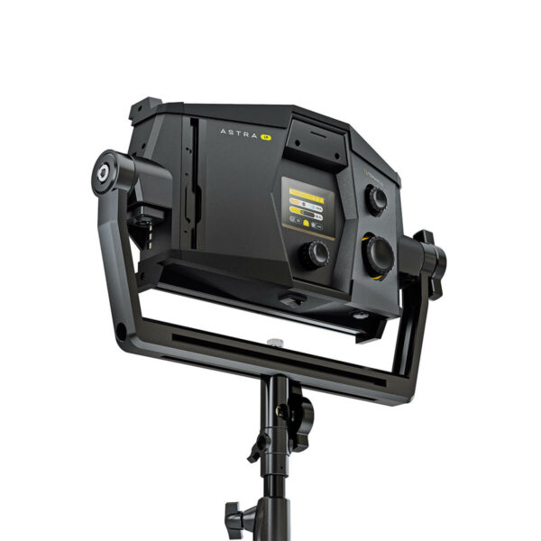 Litepanels Astra IP Half Traveler Duo Gold/V-Mount Kit (UK Power Cable)