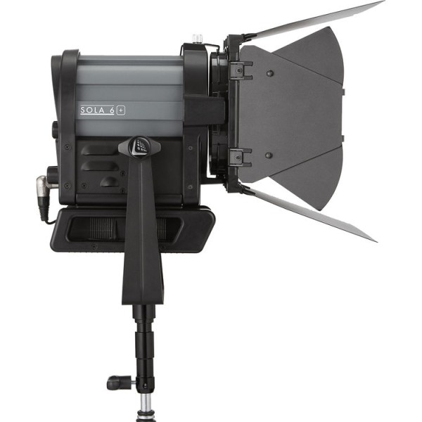 Litepanels Sola 6+ Daylight 15cm LED Fresnel (Manual Yoke, 8-Leaf Barndoors)
